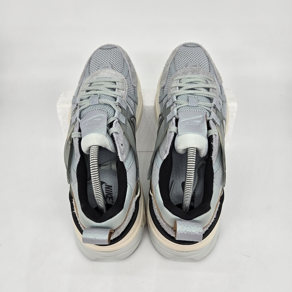 New Nike V2K Run Women's Shoes Size 10 - Picture 5 of 8